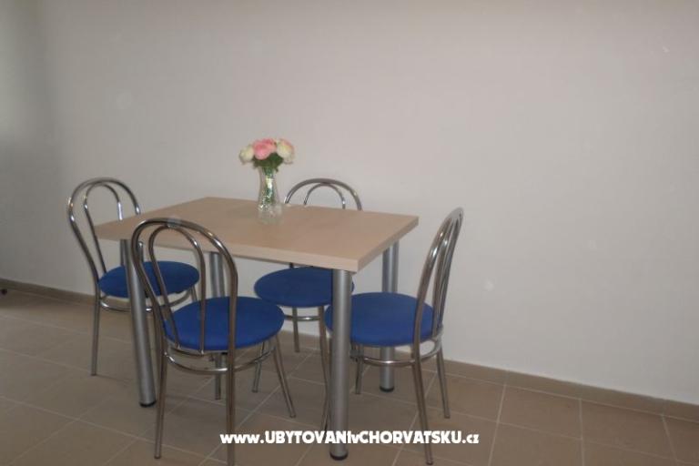Apartmaji Bisserka – foto 15