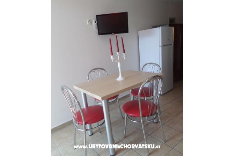 Apartmaji Bisserka – foto 18