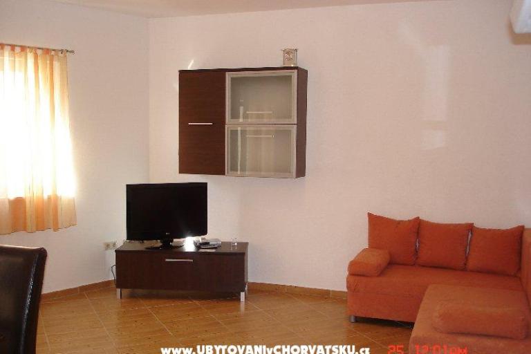 Apartmaji Cecily – foto 3