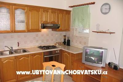 Apartmaji Jela – foto 4