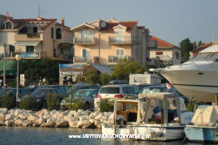 Apartmaji Kraljević – foto 2