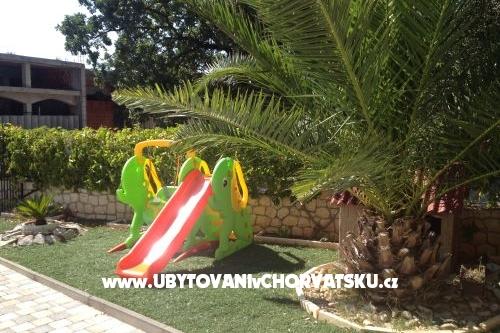 Apartmaji Kraljević – foto 6