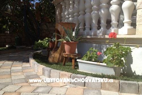 Apartmaji Kraljević – foto 8