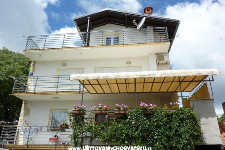 Apartmaji Kresović – foto 3