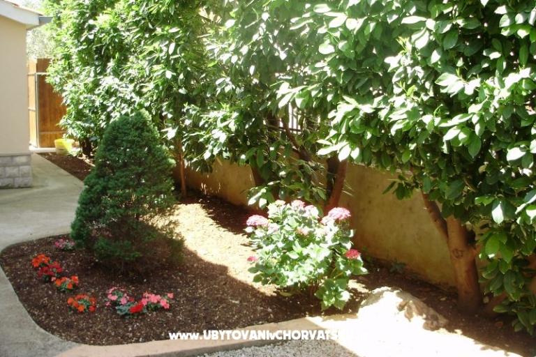 Apartmaji Marija – foto 8