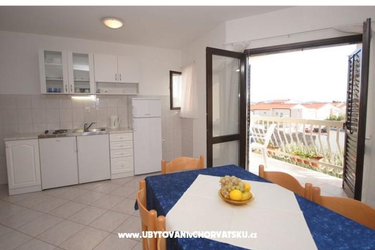 Apartmaji Mira – foto 7