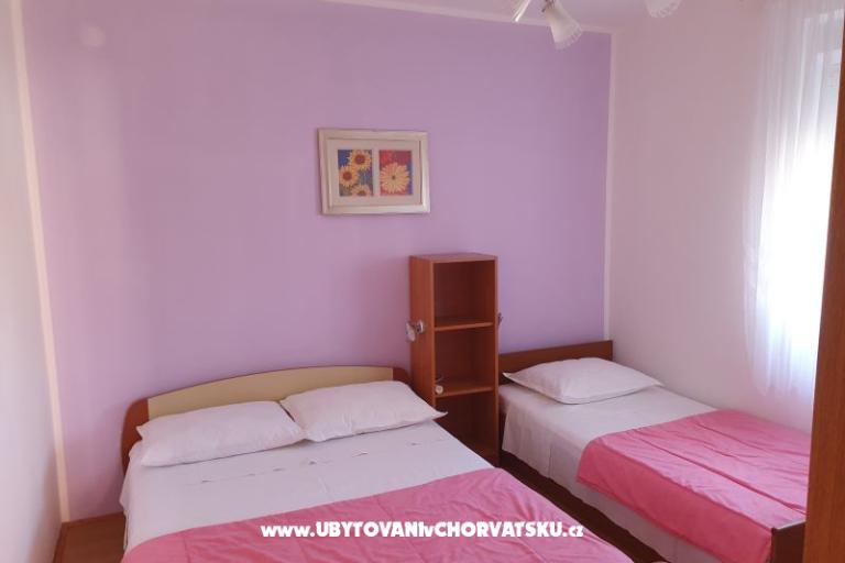 Apartmaji Nana – foto 9