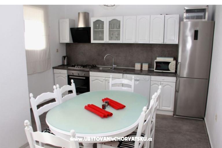 Apartmaji Petar - Hiša – foto 13