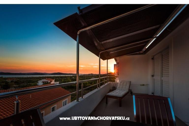 Apartmaji Tihi – foto 12