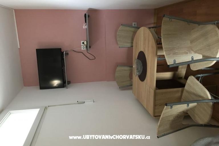Apartmaji Villa Maria  – foto 11