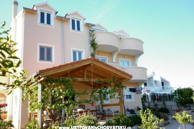 Apartmaji Zeferina – foto 2