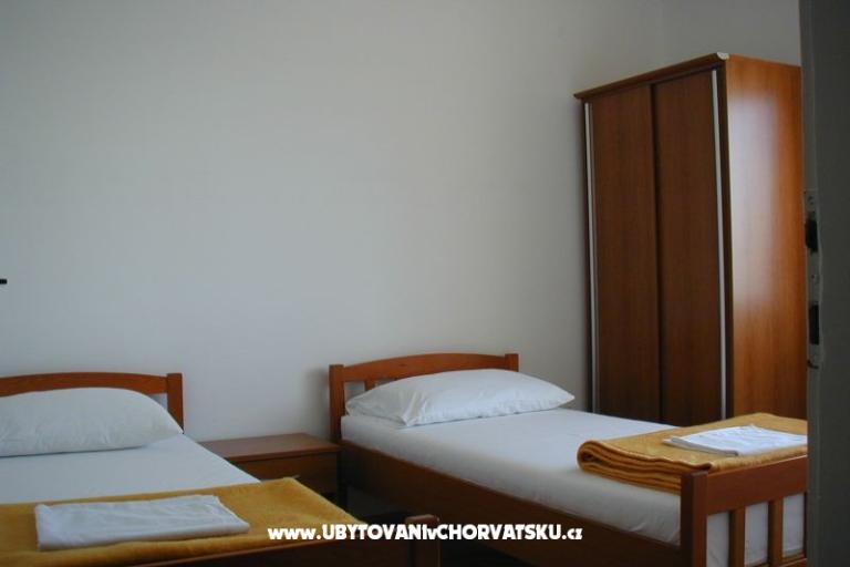Apartmaji Katarina – foto 8