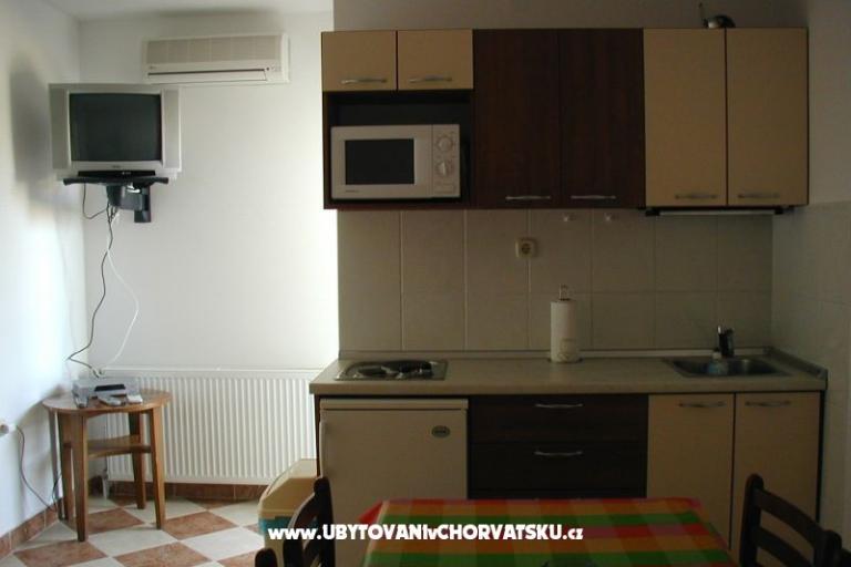 Apartmaji Katarina – foto 9