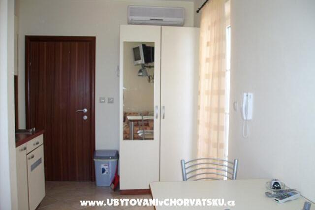 Apartma Adria Mare – foto 2