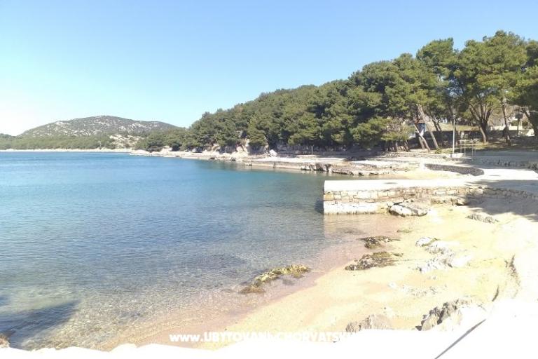 Apartma Ivan (15m from  beach) – foto 18