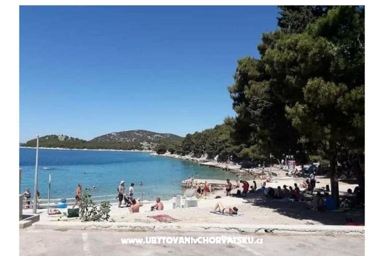 Apartma Ivan (15m from  beach) – foto 23