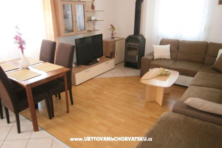 Apartmaji Ana – foto 4