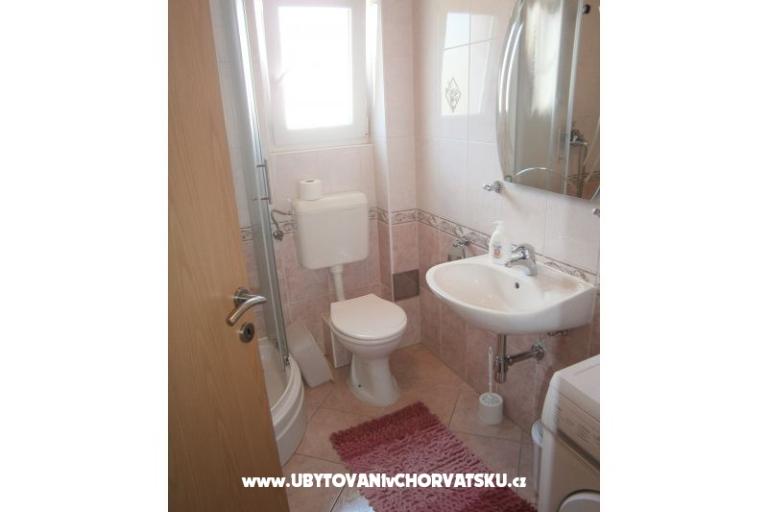 Apartmaji Ana – foto 8
