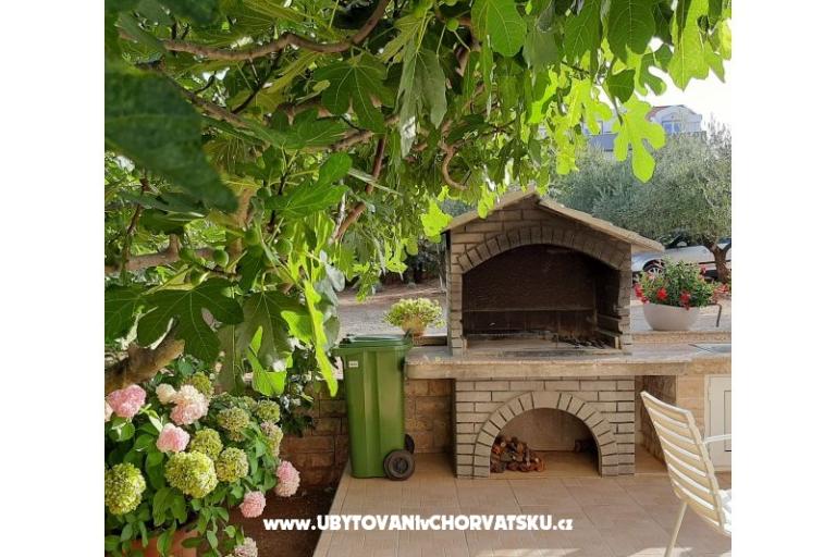 Apartmaji Duzelovi dvori  – foto 14