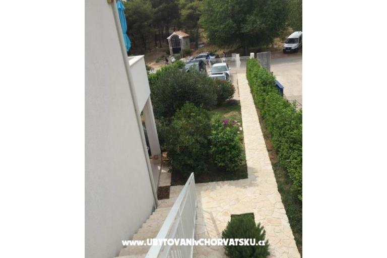 Apartmaji Villa Tribunj – foto 4
