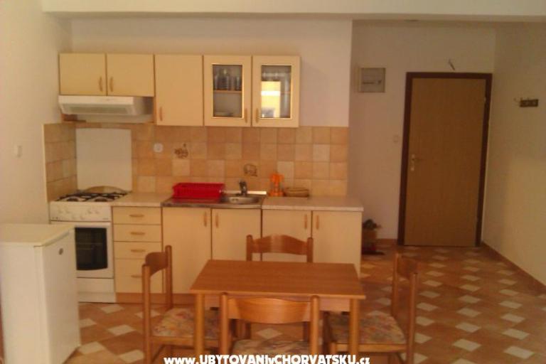 Apartmaji Vodice – foto 2