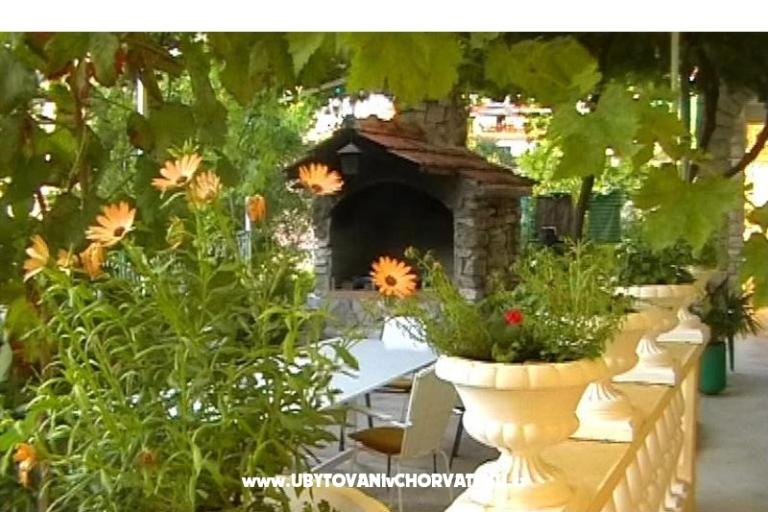 Apartmaji Vučak – foto 6