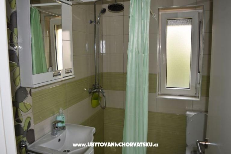 Iva Apartmaji – foto 13