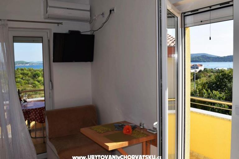 Iva Apartmaji – foto 6