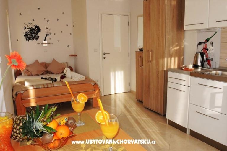 Iva Apartmaji – foto 9