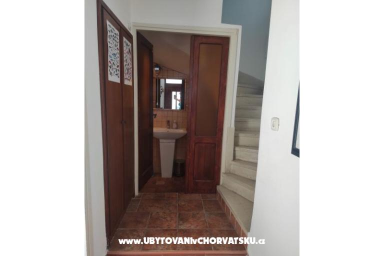 Hiša Vodice – foto 9