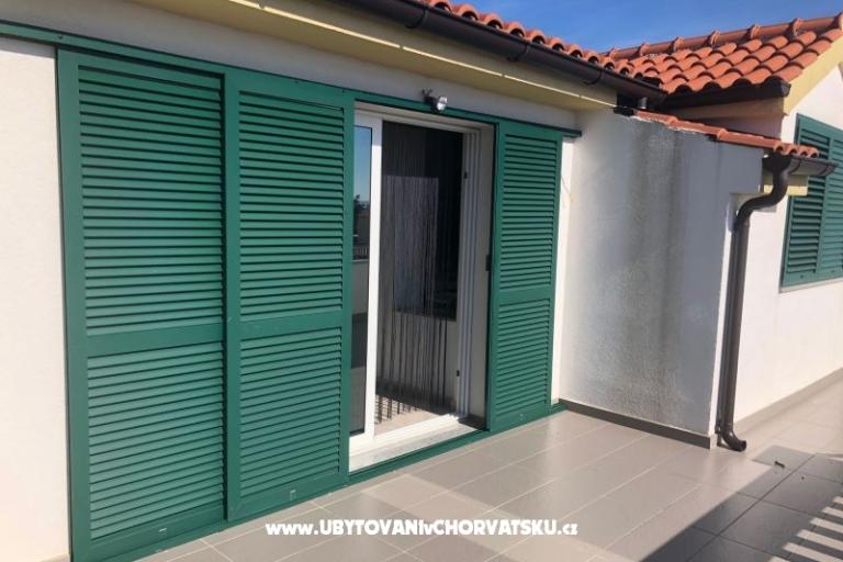 Penthouse z bazenom Ruža – foto 13