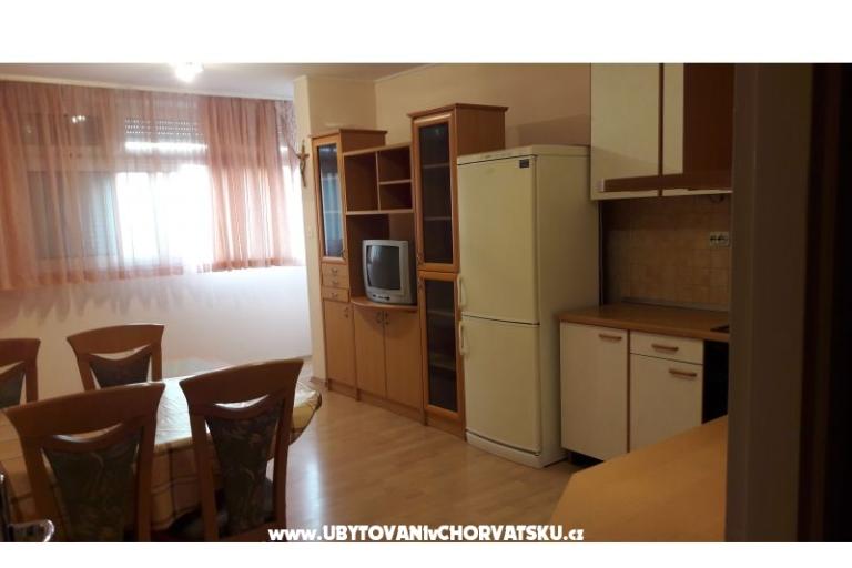 Apartma Geranium – foto 10
