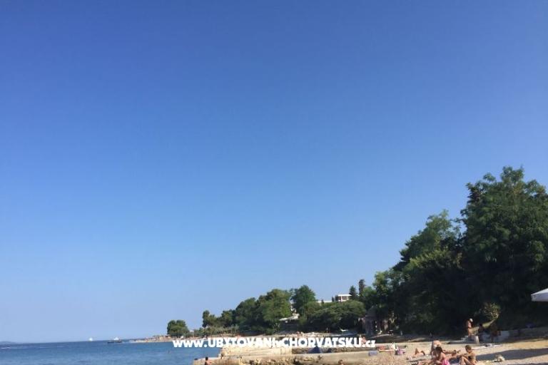 Apartma Tina 10 m. beach – foto 17