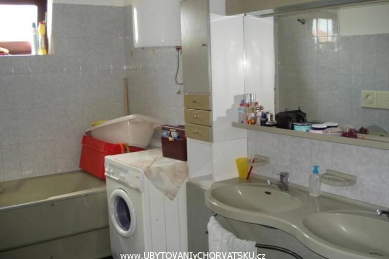 Apartma Curjuric – foto 7