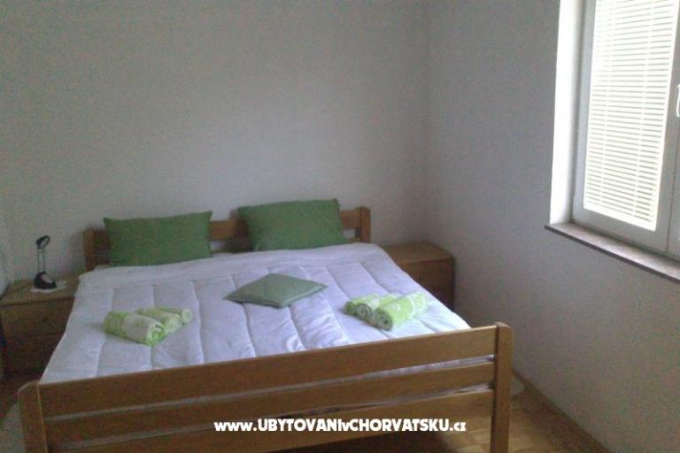 Apartmaji with swimming pool-Crno – foto 6