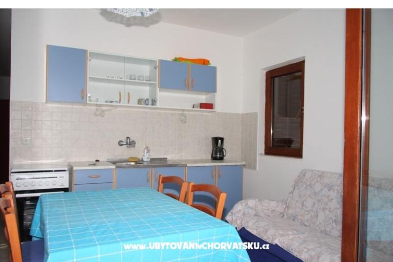 Apartmaji Bakić – foto 10