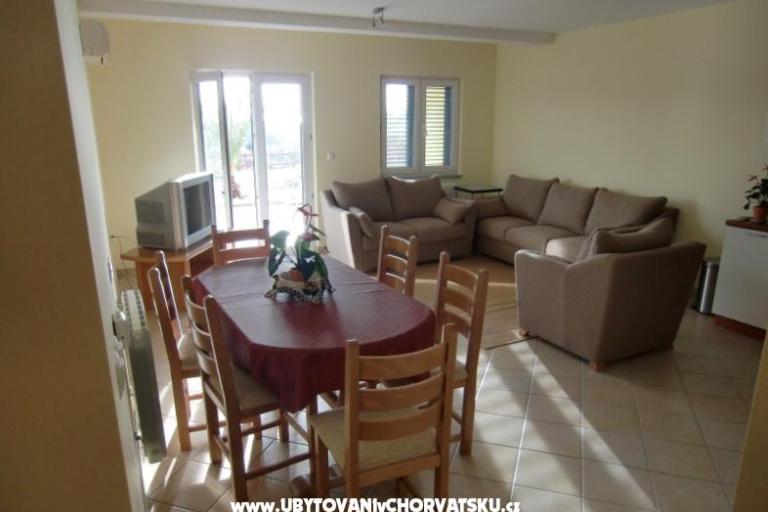 Apartmaji Čirjak – foto 10