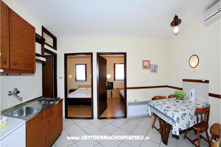 Apartmaji Kacan – foto 4