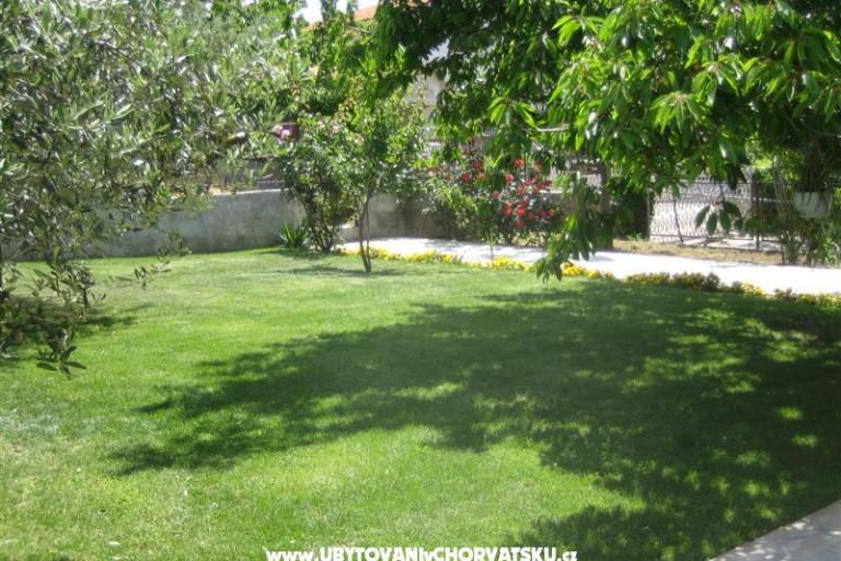 Apartmaji Katarina – foto 2