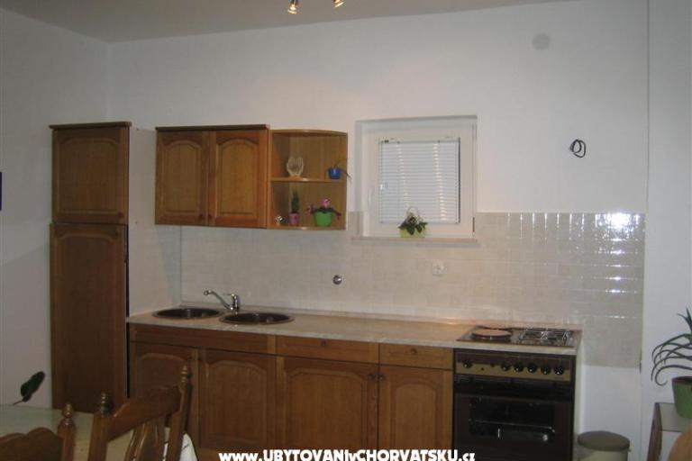 Apartmaji Katarina – foto 6