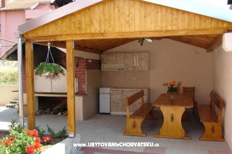 Apartmaji Mira – foto 6