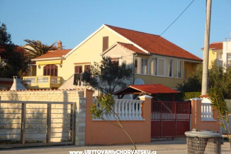 Apartmaji Puntamika coast – foto 12