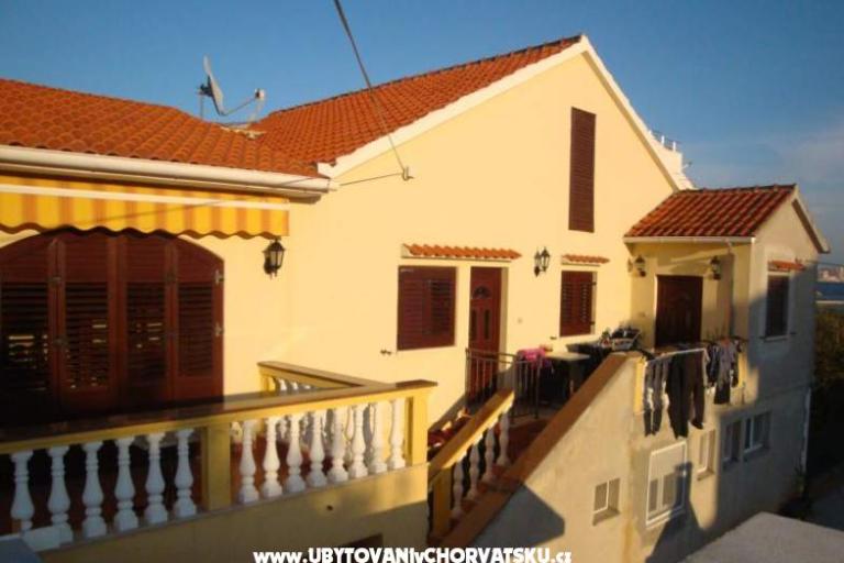 Apartmaji Puntamika coast – foto 2