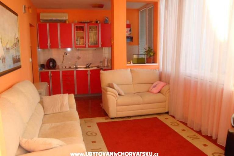 Apartmaji Puntamika coast – foto 7