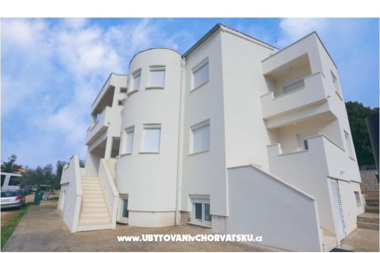 Apartmaji Sandra (100 m more) – foto 3
