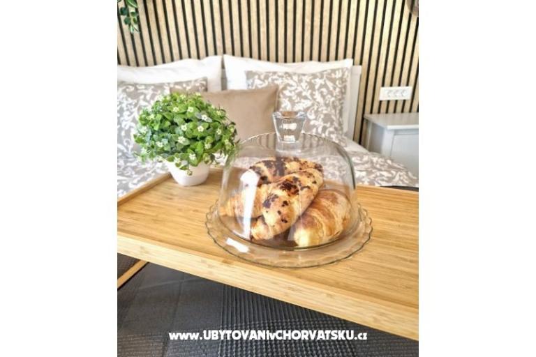 Apartmaji Tena,  prvi red do mora – foto 32