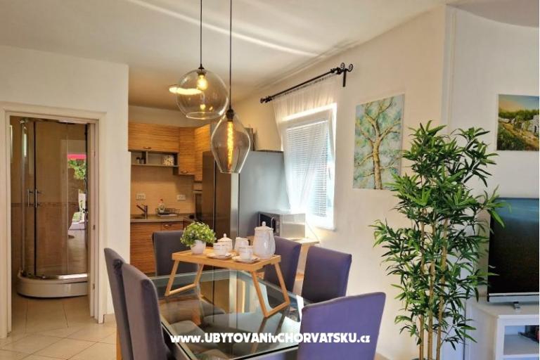 Apartmaji Tena,  prvi red do mora – foto 50
