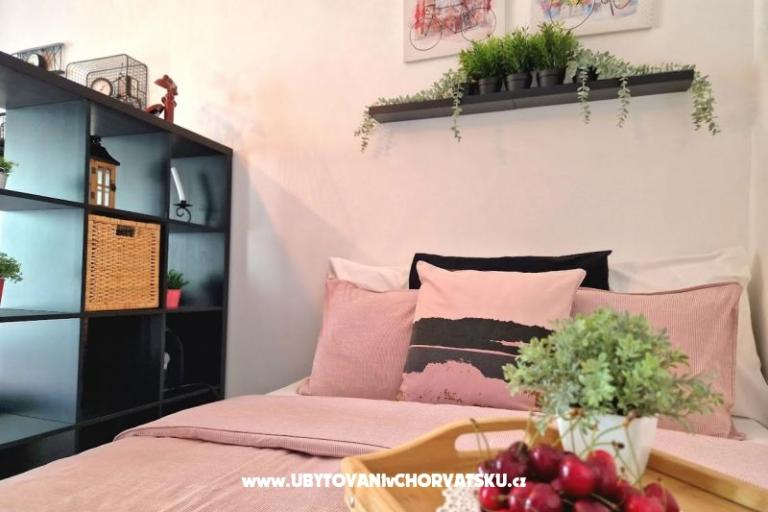 Apartmaji Tena,  prvi red do mora – foto 51
