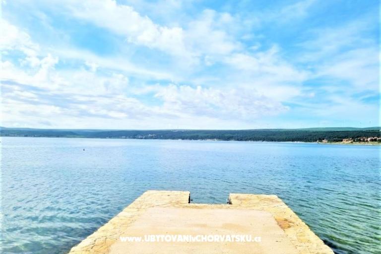 Apartmaji Tena,  prvi red do mora – foto 8