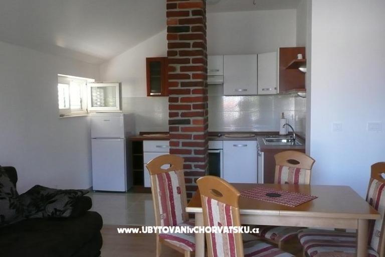 Apartmaji Toni – foto 11